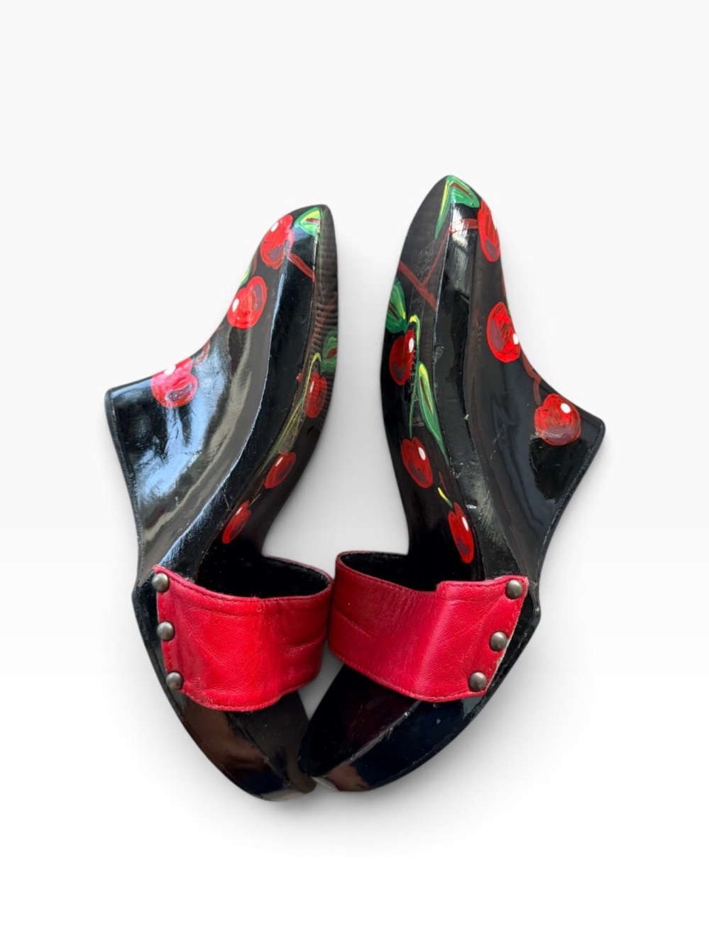 Vtg y2k Paloma Barcelo Black Slide wood clogs with Red Cherry Accents